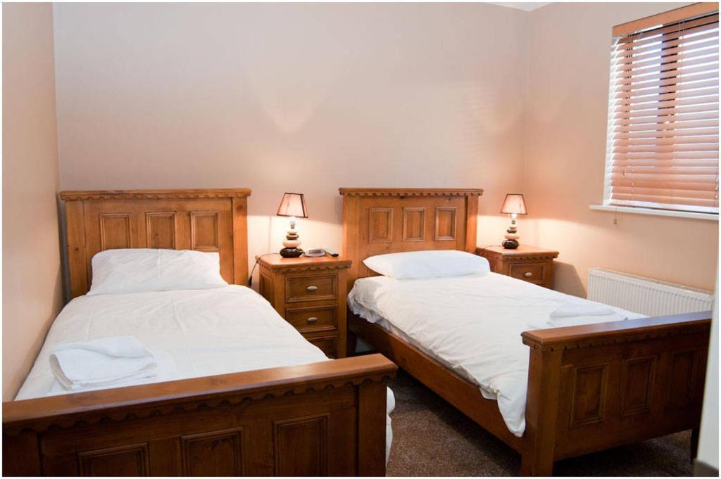 Ballynaskreena Hopper Inn Bar & Guest Accommodation מראה חיצוני תמונה